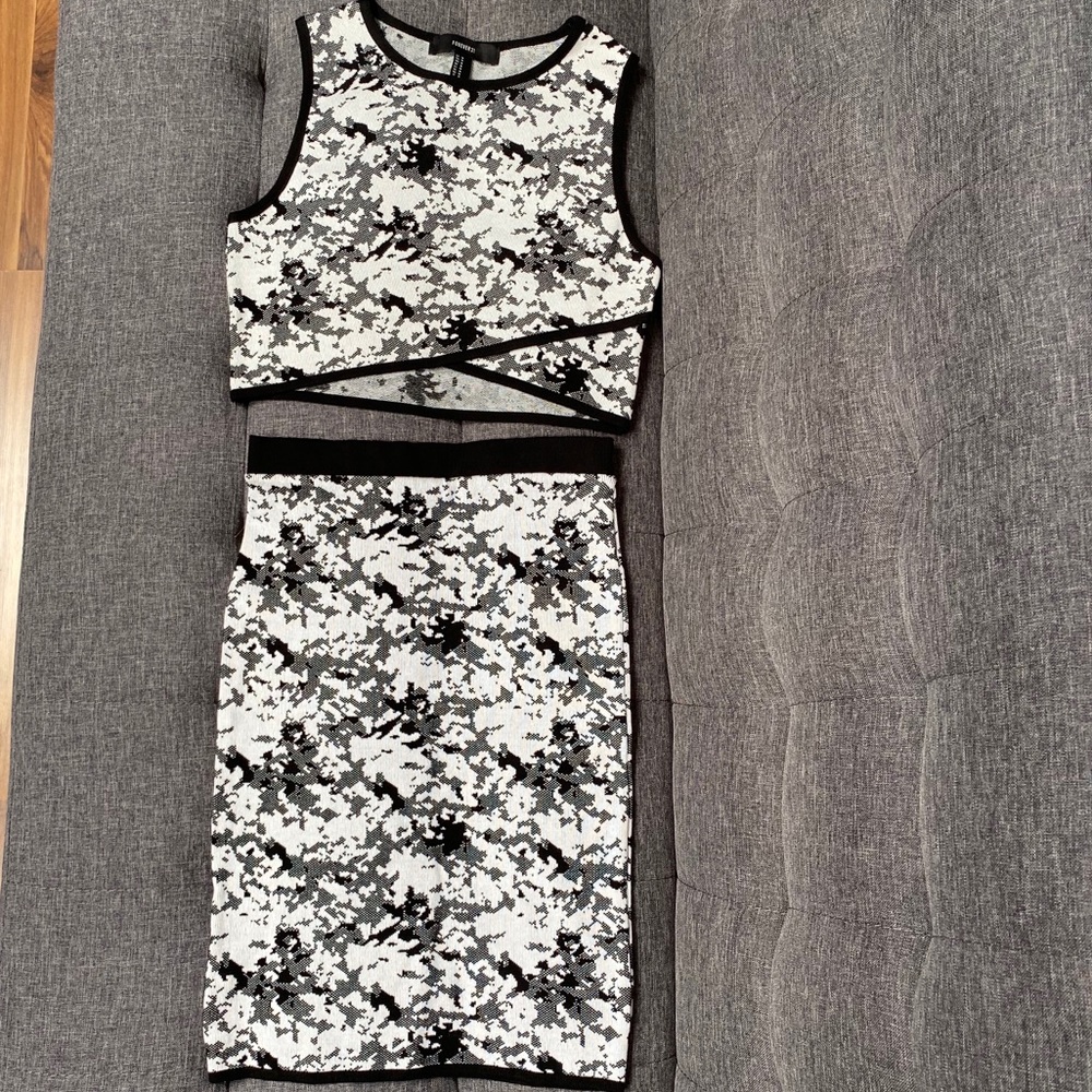 Forever 21 crop top and skirt set